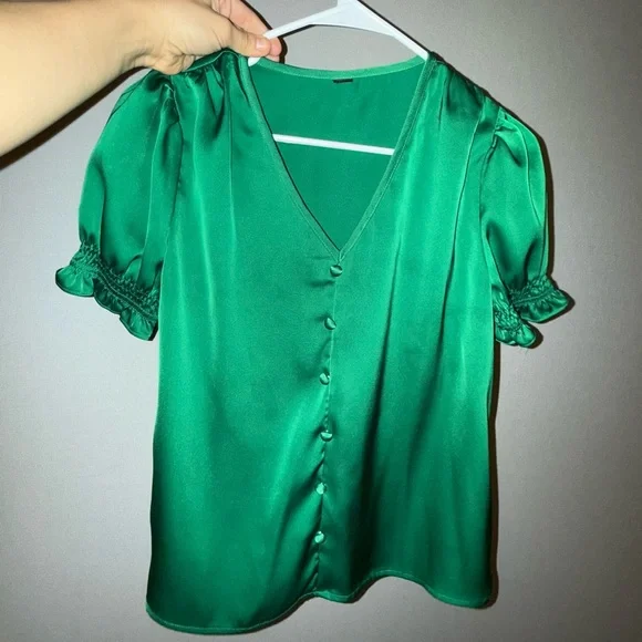 Elegant Green Women's Satin Puff Sleeve Front button Top - Picture 7 of 7